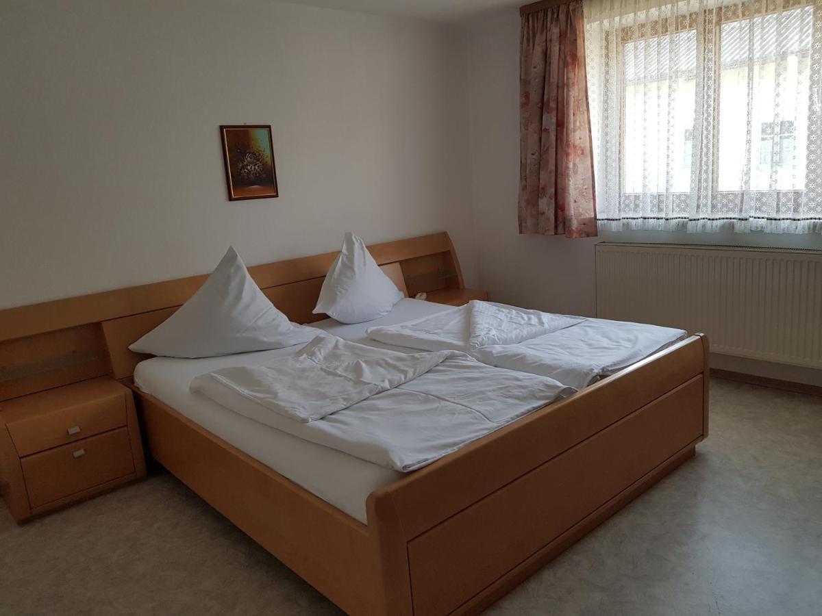 Отель Duschlwirt Ampfing Экстерьер фото